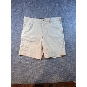 Eddie Bauer Rainier Shorts Men's 40 Beige 10.5" Inseam Nylon Stretch
